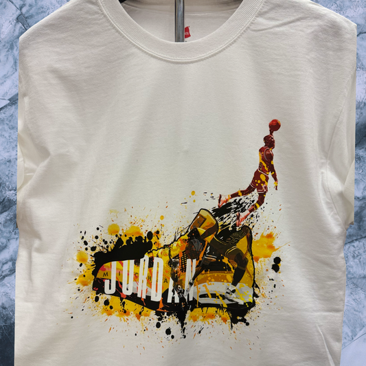 Basic white tee with front print